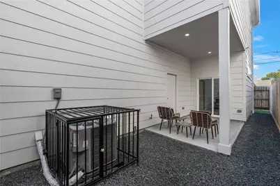 5404 Mulvey Street, Houston, TX 77020 - Photo 27