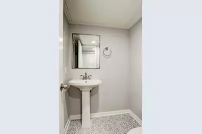 2120 Wilcrest Drive #103, Houston, TX 77042 - Photo 11