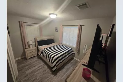 315 E Janisch Road, Houston, TX 77022 - Photo 15