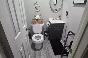 315 E Janisch Rd, Houston, TX 77022 - Photo 5