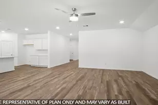 205 Homestead Ct, Dayton, TX 77535 - Photo 9