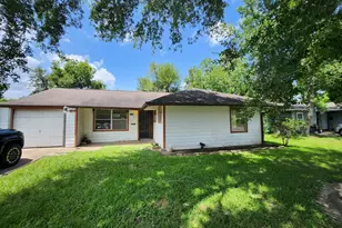 5535 Flamingo Dr, Houston, TX 77033 - Photo 1