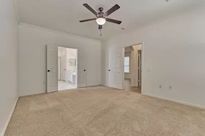 98 N Country Gate Circle, The Woodlands, TX 77384 - Photo 21