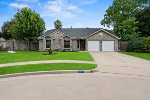 2418 Pebbledowne Cir, Sugar Land, TX 77478 - Photo 3