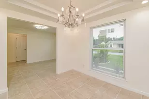 5003 Denoron Dr, Houston, TX 77048 - Photo 13