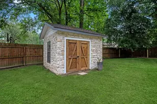 18 E Old Field Dr, Huffman, TX 77336 - Photo 29