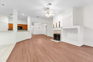 7 Currymead Pl, The Woodlands, TX 77382 - Photo 17