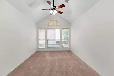 7 Currymead Place, The Woodlands, TX 77382 - Photo 25