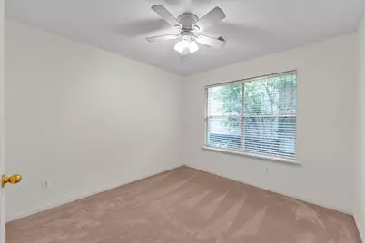 7 Currymead Place, The Woodlands, TX 77382 - Photo 37