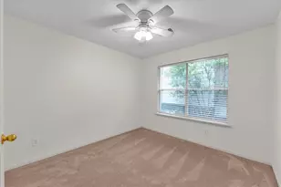 7 Currymead Pl, The Woodlands, TX 77382 - Photo 37