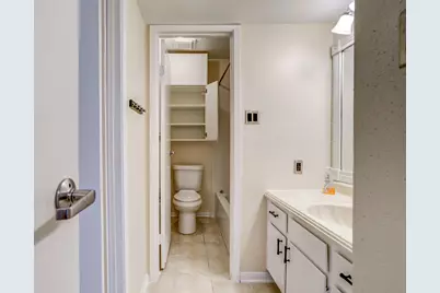 1500 Bay Area Boulevard #259, Houston, TX 77058 - Photo 9