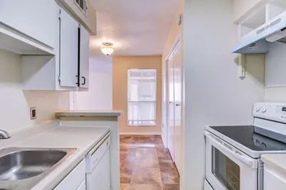 1500 Bay Area Boulevard #259, Houston, TX 77058 - Photo 7