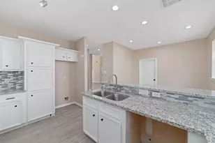 19023 Owen Oak Dr, Humble, TX 77346 - Photo 9