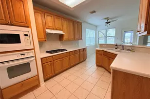 1528 Mesa Verde Dr, League City, TX 77573 - Photo 17