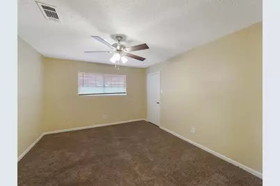 3711 23rd Street N, Texas City, TX 77590 - Photo 9