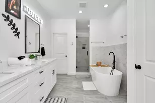 8406 Parnell St, Houston, TX 77051 - Photo 25