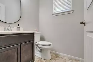 122 Deerfield Meadow Dr, Conroe, TX 77384 - Photo 11
