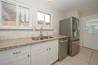 21739 Maple Bluff Drive, Katy, TX 77449 - Photo 11