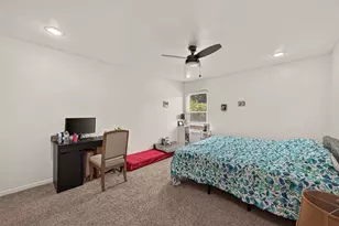 840 Threadneedle St, Houston, TX 77079 - Photo 25