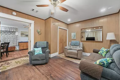 2212 32nd Street, Galveston, TX 77550 - Photo 9