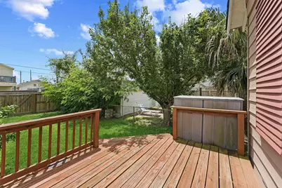 2212 32nd Street, Galveston, TX 77550 - Photo 21