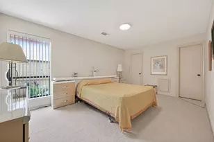 8103 Lake Edge Ct, Houston, TX 77071 - Photo 23