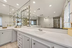 8103 Lake Edge Ct, Houston, TX 77071 - Photo 21