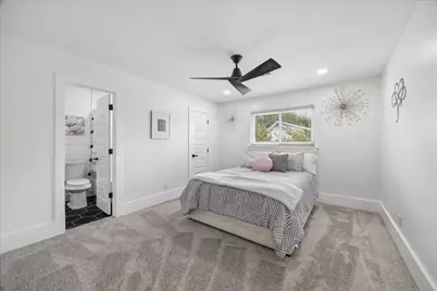 7711 Meadowvale Drive, Houston, TX 77063 - Photo 27