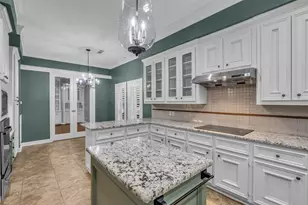 1413 Winrock Blvd, Houston, TX 77057 - Photo 23