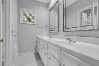 1413 Winrock Boulevard, Houston, TX 77057 - Photo 33