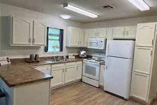 277 Lucy, Livingston, TX 77351 - Photo 15