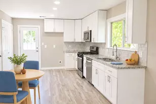 6114 Wedgefield St, Houston, TX 77028 - Photo 9