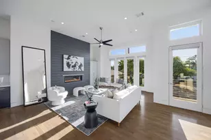7327 Shadyvilla Pointe Dr, Houston, TX 77055 - Photo 15
