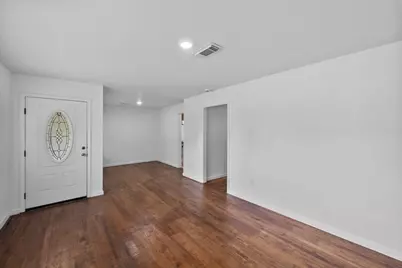 1614 Palmwood Drive, Pasadena, TX 77502 - Photo 5