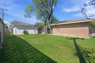 501 Dolphin Pl, Corpus Christi, TX 78411 - Photo 43