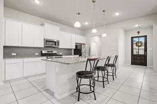 3722 Amoroso Dr, Rosharon, TX 77583 - Photo 9