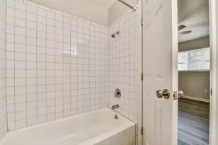 515 Bellmar Ln, Friendswood, TX 77546 - Photo 15