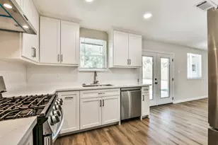 515 Bellmar Ln, Friendswood, TX 77546 - Photo 11