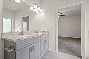 4801 Wenda St, Houston, TX 77033 - Photo 23