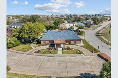 10 Colony Park Drive, Galveston, TX 77551 - Photo 45