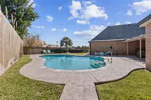 10 Colony Park Dr, Galveston, TX 77551 - Photo 41