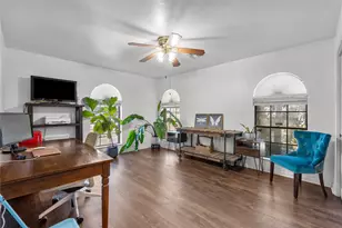 10 Colony Park Dr, Galveston, TX 77551 - Photo 31