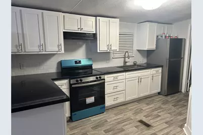 11018 Pine Desert Lane, Houston, TX 77088 - Photo 15