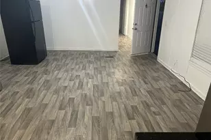 11018 Pine Desert Ln, Houston, TX 77088 - Photo 7