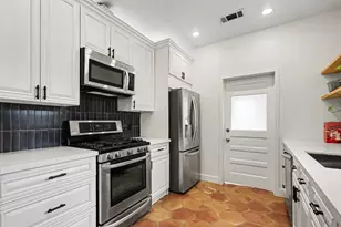 1118 Peddie St, Houston, TX 77009 - Photo 9