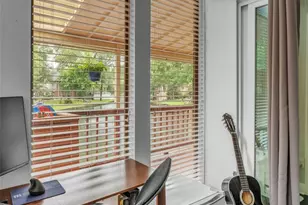 12853 Kingsbridge Ln, Houston, TX 77077 - Photo 23