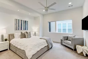 5905 E Post Oak Ln, Houston, TX 77055 - Photo 19