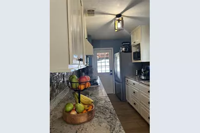 910 Littleport Lane, Channelview, TX 77530 - Photo 7