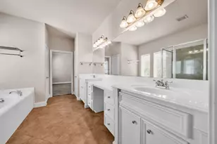 1607 W Dallas St, Houston, TX 77019 - Photo 13