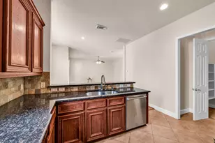 1607 W Dallas St, Houston, TX 77019 - Photo 7